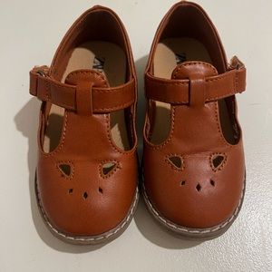 Mary Jane style toddler girl shoes